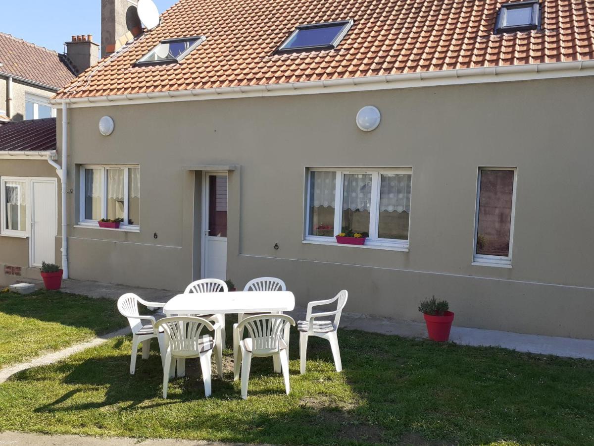 Gite De Ningles Outreau 6 Personnes 2 Chambres Salle De Bain Chacune Esterno foto