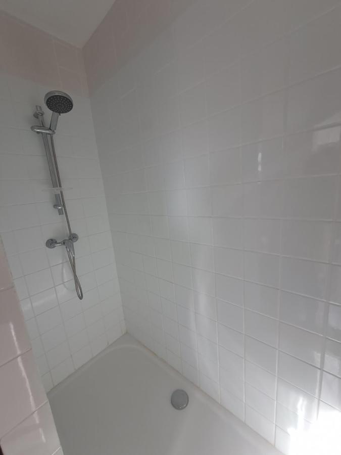 Gite De Ningles Outreau 6 Personnes 2 Chambres Salle De Bain Chacune Esterno foto